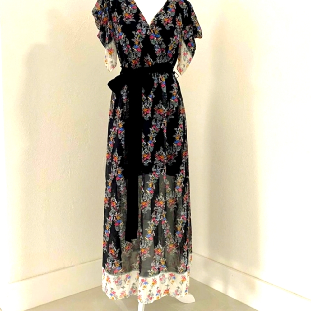 💐 One One Six Black Floral Cuffed Puff Sleeve Maxi Dress, Small 💐